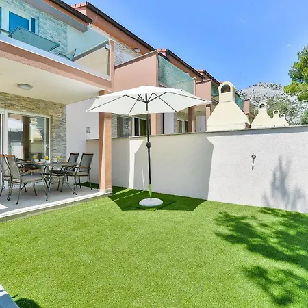 וילה Cascada By Adex Travel סטאריגרד-פקלניצה