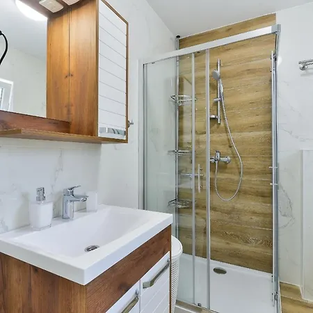 Cascada With Private Jacuzzi And Private Parking Villa *