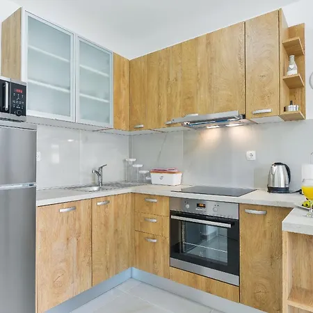 Cascada With Private Jacuzzi And Private Parking * Стариград-Пакленица
