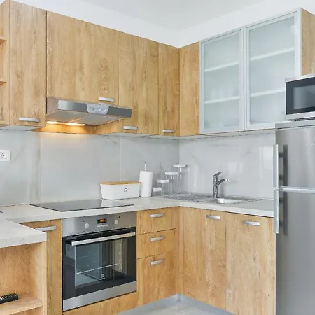 Villa Cascada By Adex Travel Starigrad Paklenica