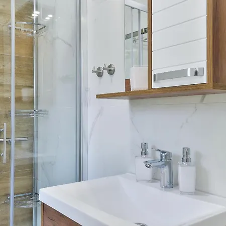 Cascada By Adex Travel Villa *