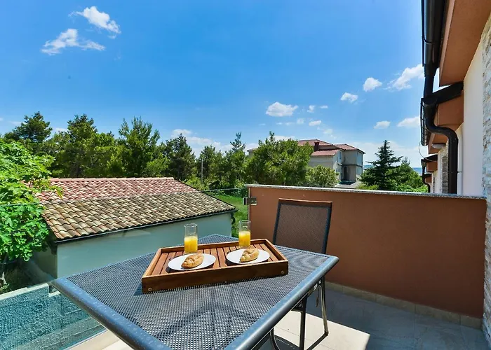 Villa Cascada By Adex Travel Starigrad Paklenica